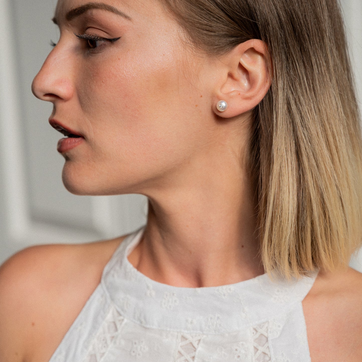 Hera Pearl Crystal Earrings