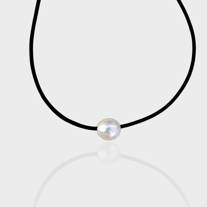 leather pearl necklace
