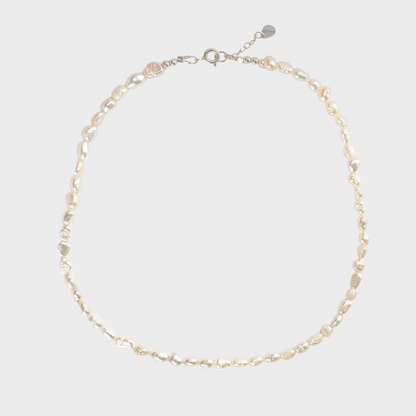 small pearl chocker