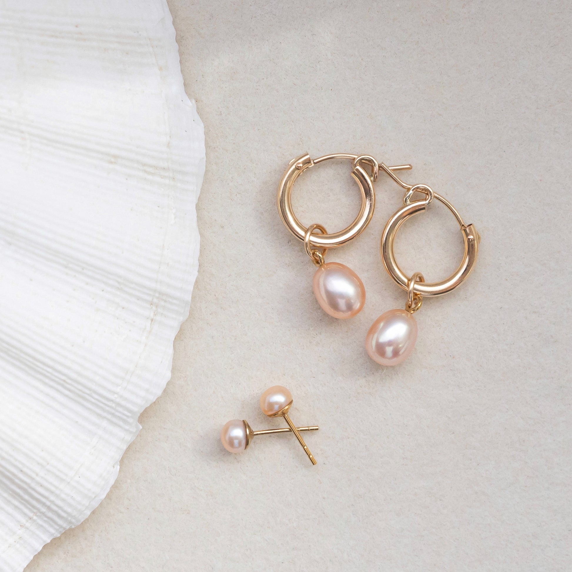 peach pearl earrings