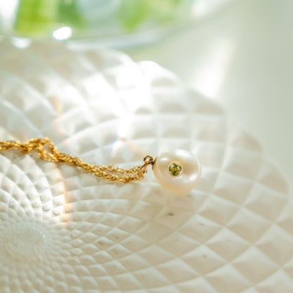 pearl peridot necklace